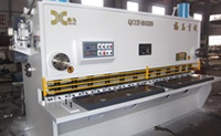 QC11Y-16×3200閘(zhá)式剪闆機