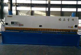QC11Y-12×6000液壓閘式剪闆機(jī)