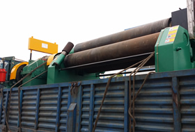 機械(xiè)對稱式卷闆機(ji)